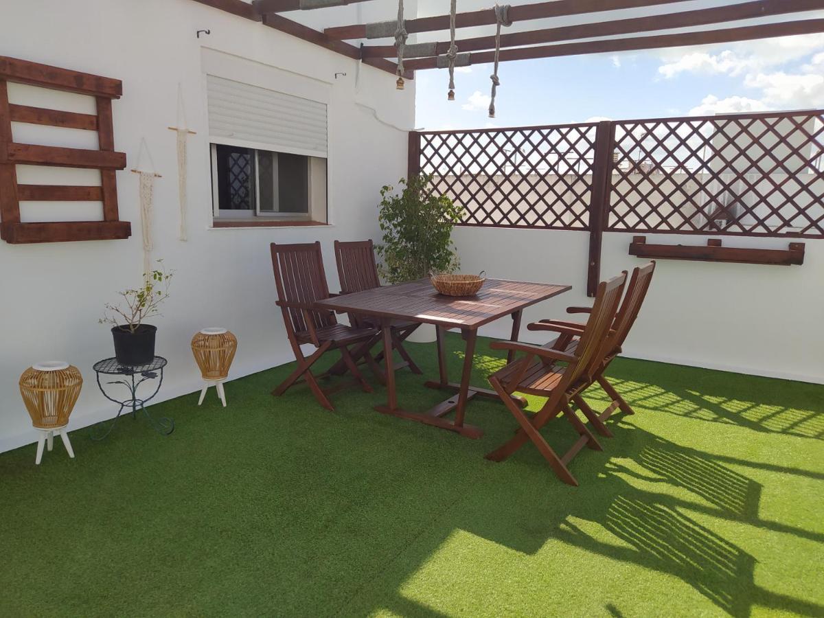 Atico Con Terraza Chill Out En Chiclana Appartement Chiclana de la Frontera Buitenkant foto