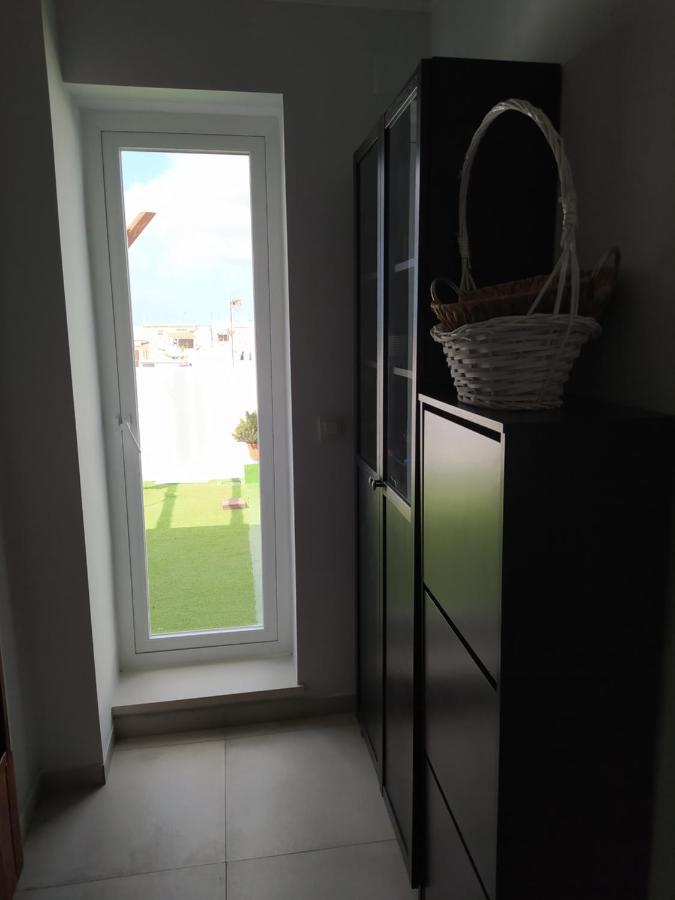 Atico Con Terraza Chill Out En Chiclana Appartement Chiclana de la Frontera Buitenkant foto